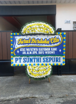 Papan Bunga Duka di Paniki Satu